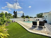 3701 Manatee Drive SE, Saint Petersburg, FL 33705