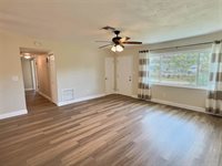 3701 Manatee Drive SE, Saint Petersburg, FL 33705