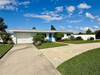 3701 Manatee Drive SE, Saint Petersburg, FL 33705