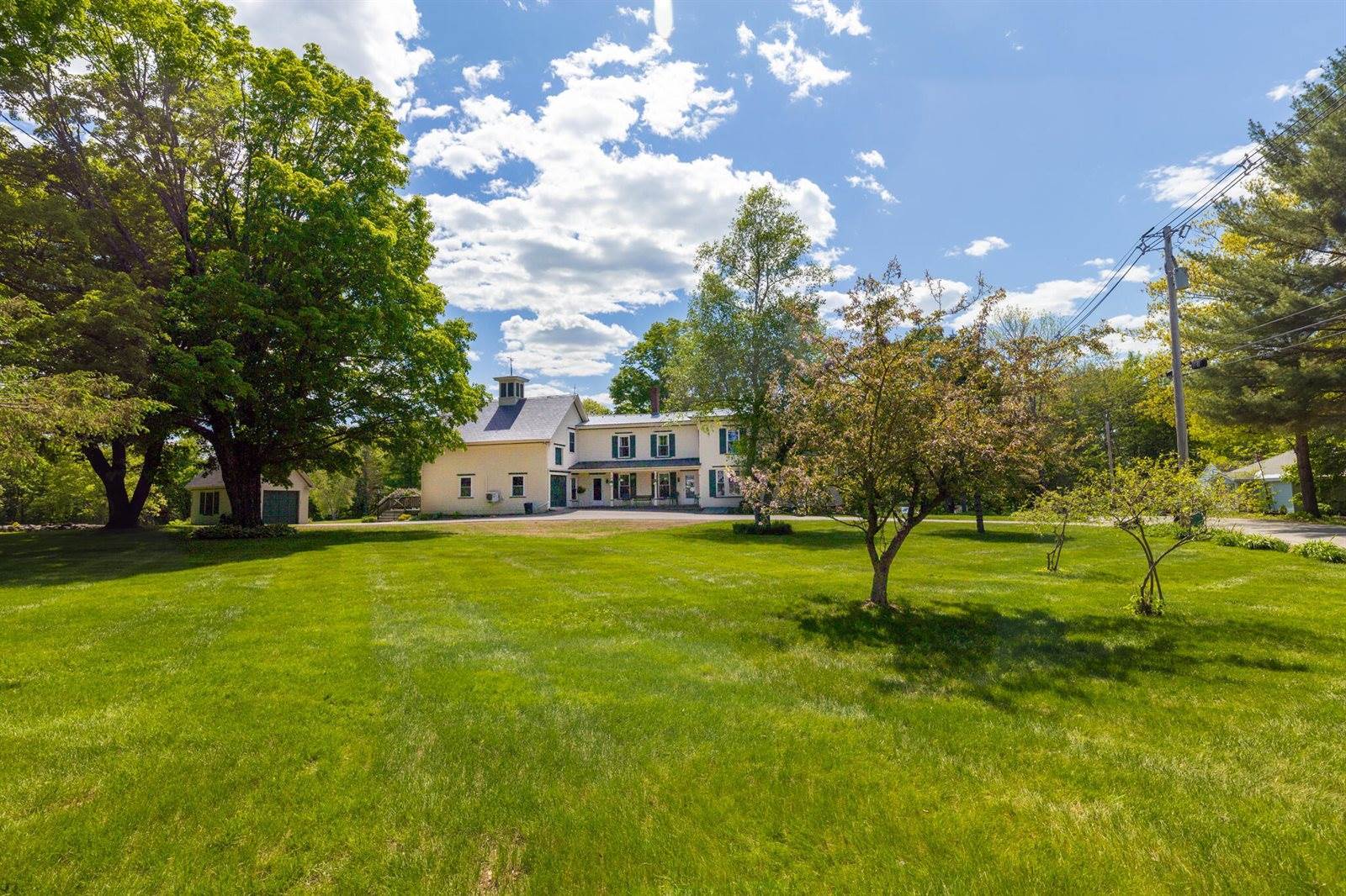 34 Mcphetres Road, Sangerville, ME 04479