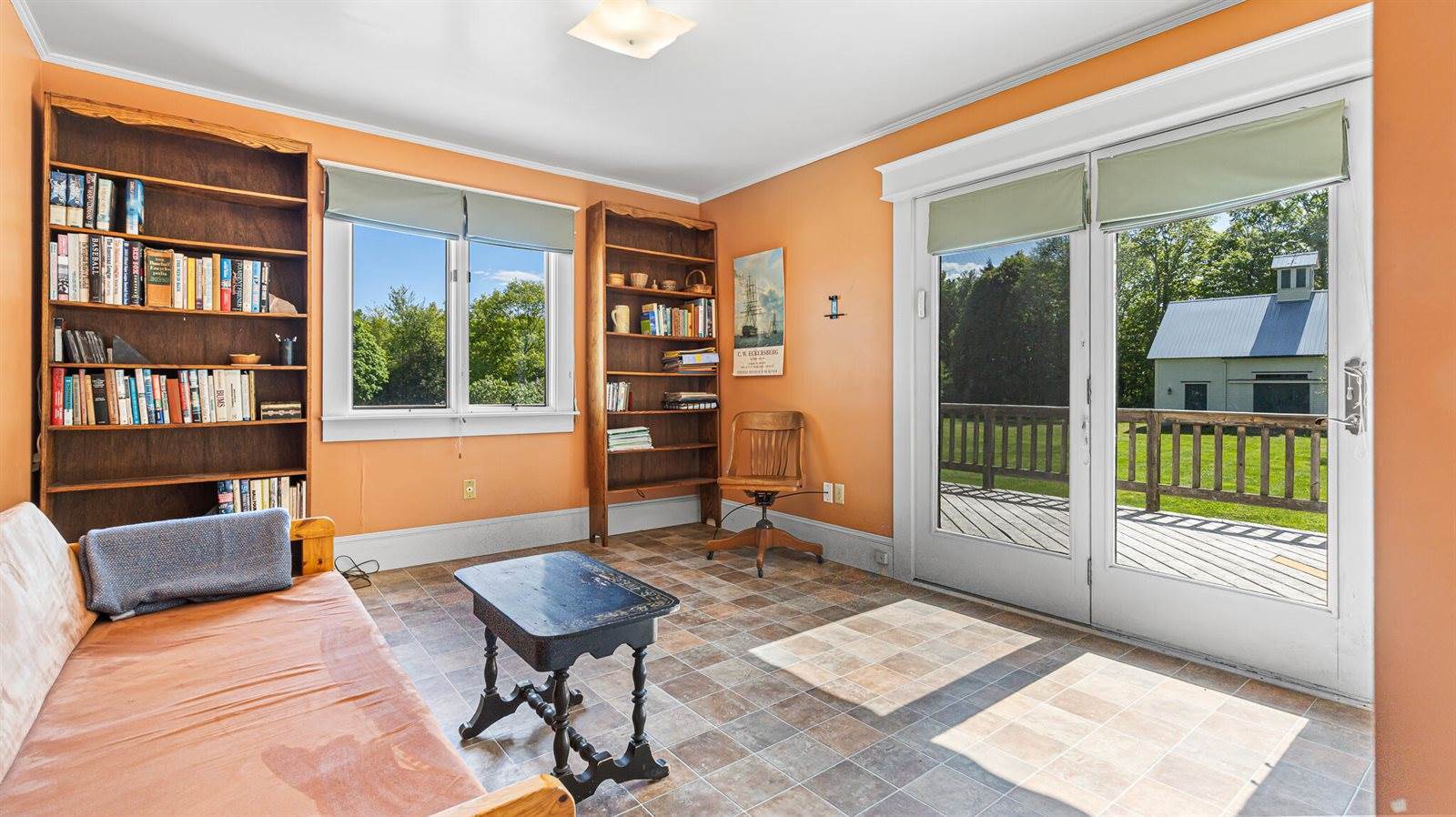 34 Mcphetres Road, Sangerville, ME 04479