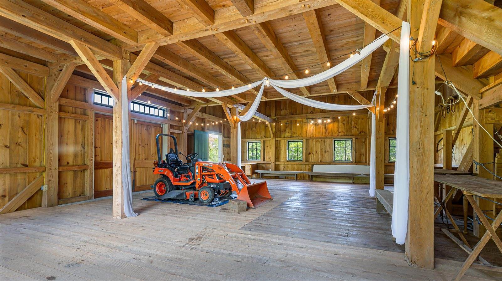 34 Mcphetres Road, Sangerville, ME 04479