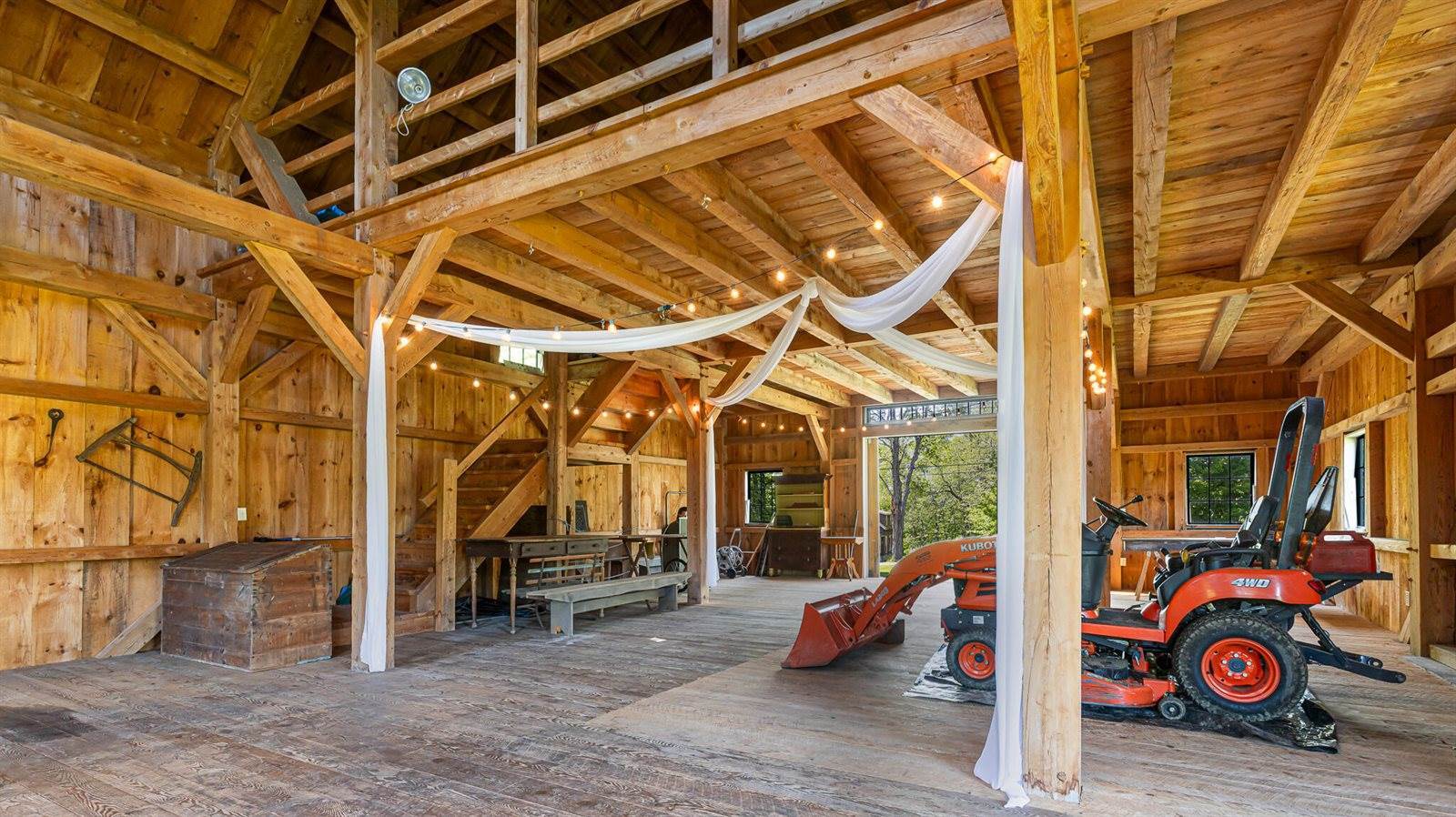 34 Mcphetres Road, Sangerville, ME 04479