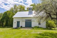 34 Mcphetres Road, Sangerville, ME 04479