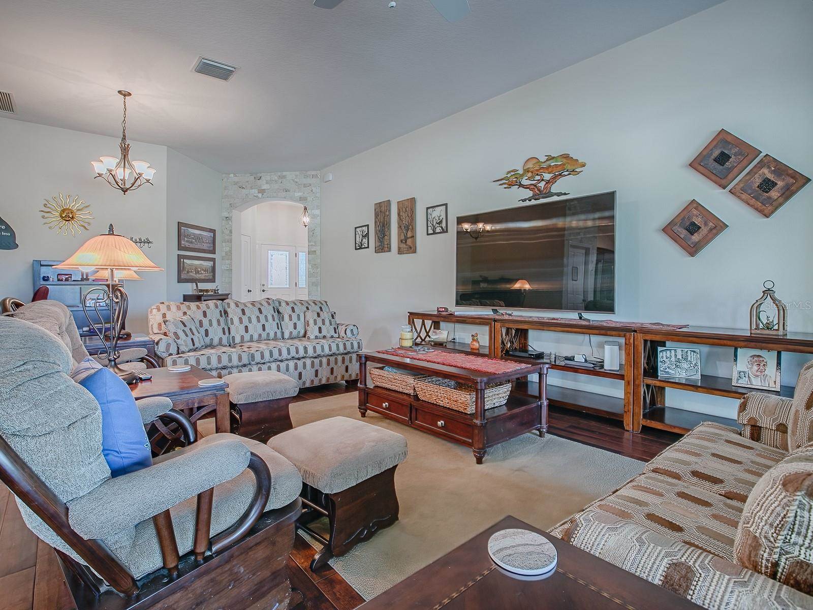 3136 Vandenberg Court, The Villages, FL 32163