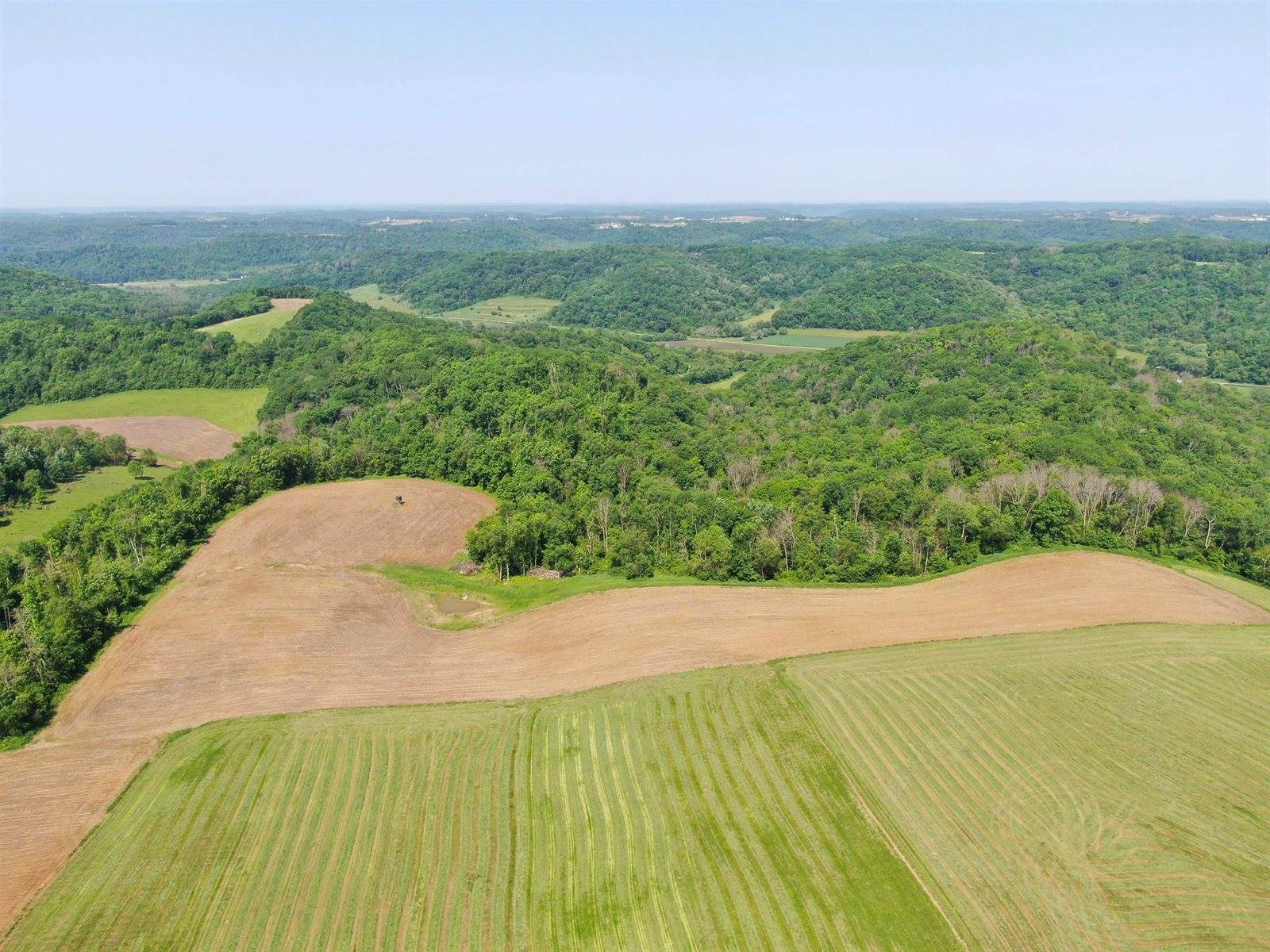 E3474 Garvey, Bear Creek, WI 53577