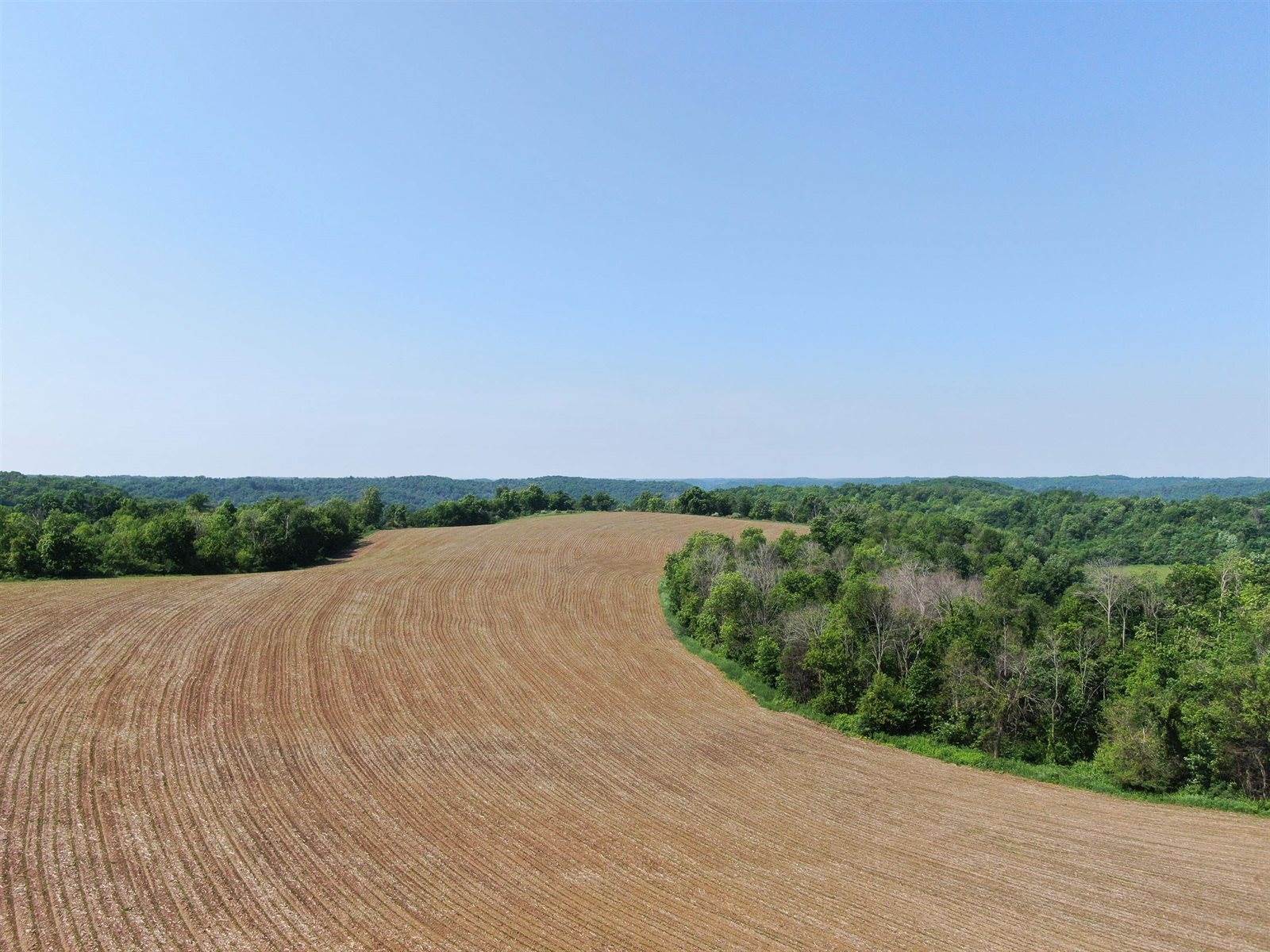 E3474 Garvey, Bear Creek, WI 53577