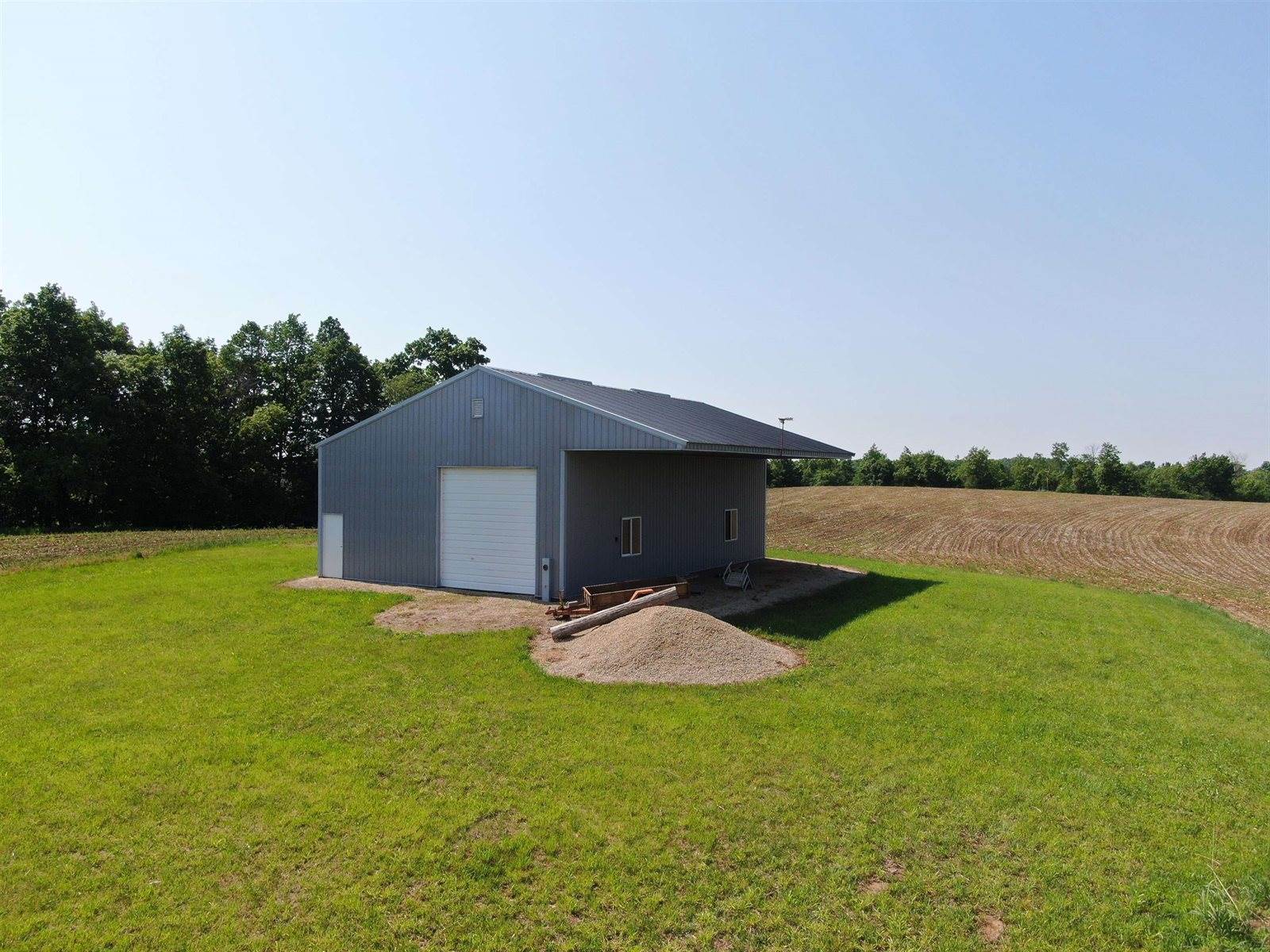 E3474 Garvey, Bear Creek, WI 53577