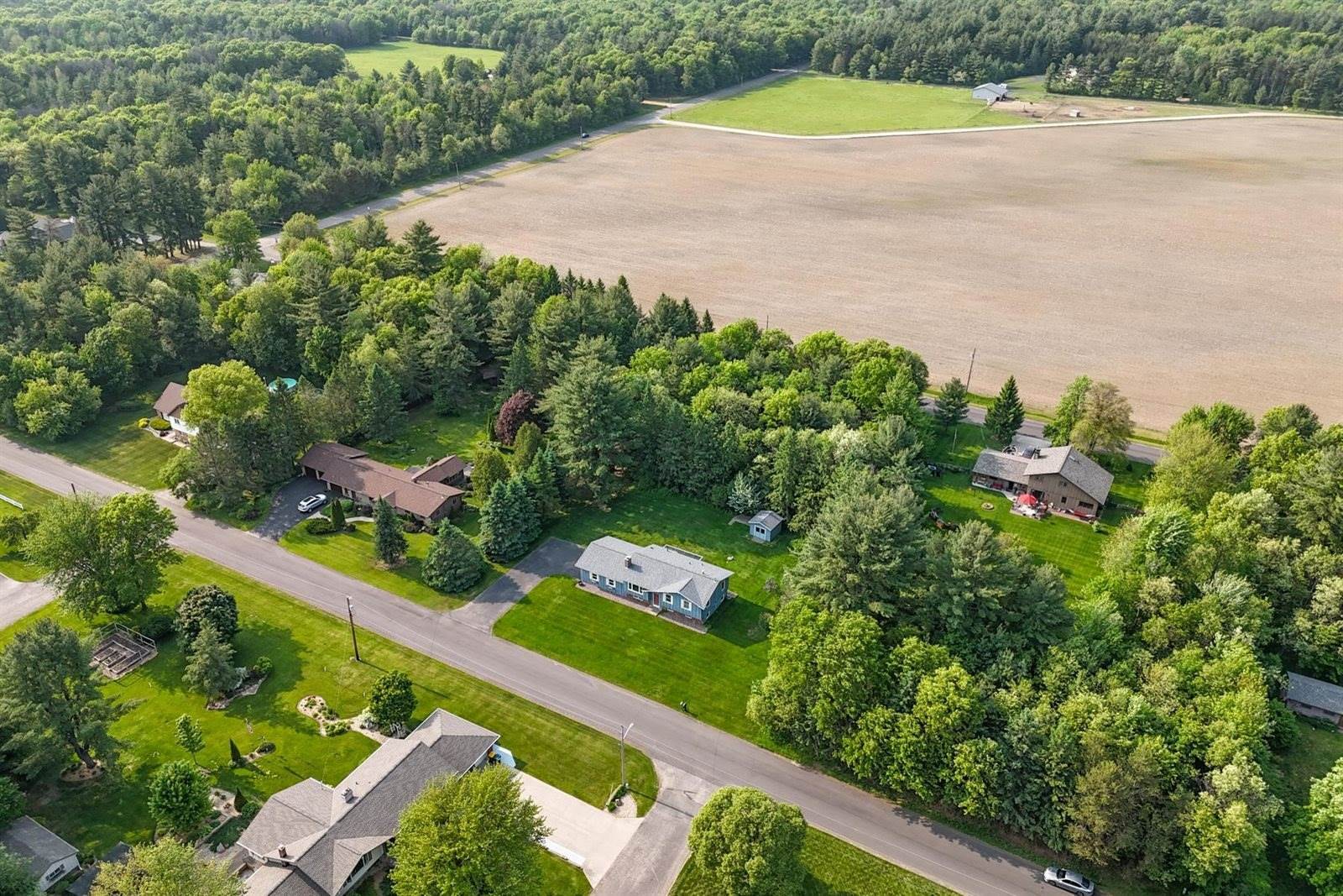 6521 Batavia Avenue, Wisconsin Rapids, WI 54494