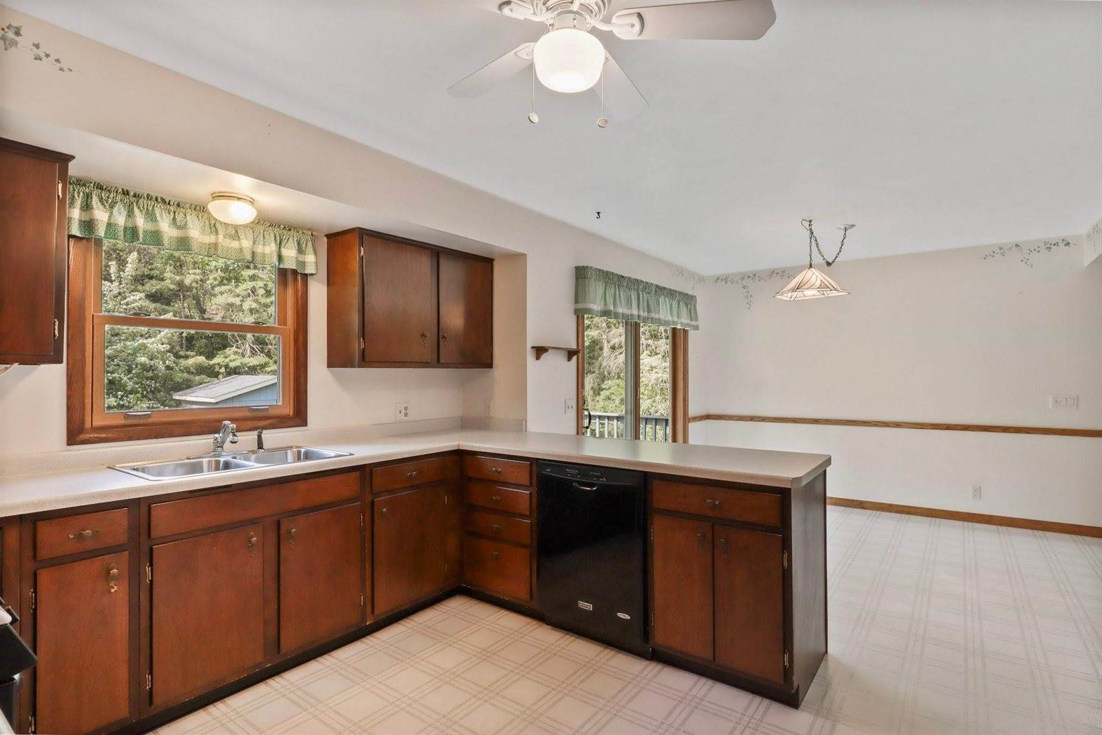 6521 Batavia Avenue, Wisconsin Rapids, WI 54494