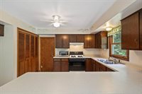 6521 Batavia Avenue, Wisconsin Rapids, WI 54494