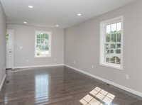 42-44 Harvey St, Springfield, MA 01119