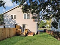 42-44 Harvey St, Springfield, MA 01119