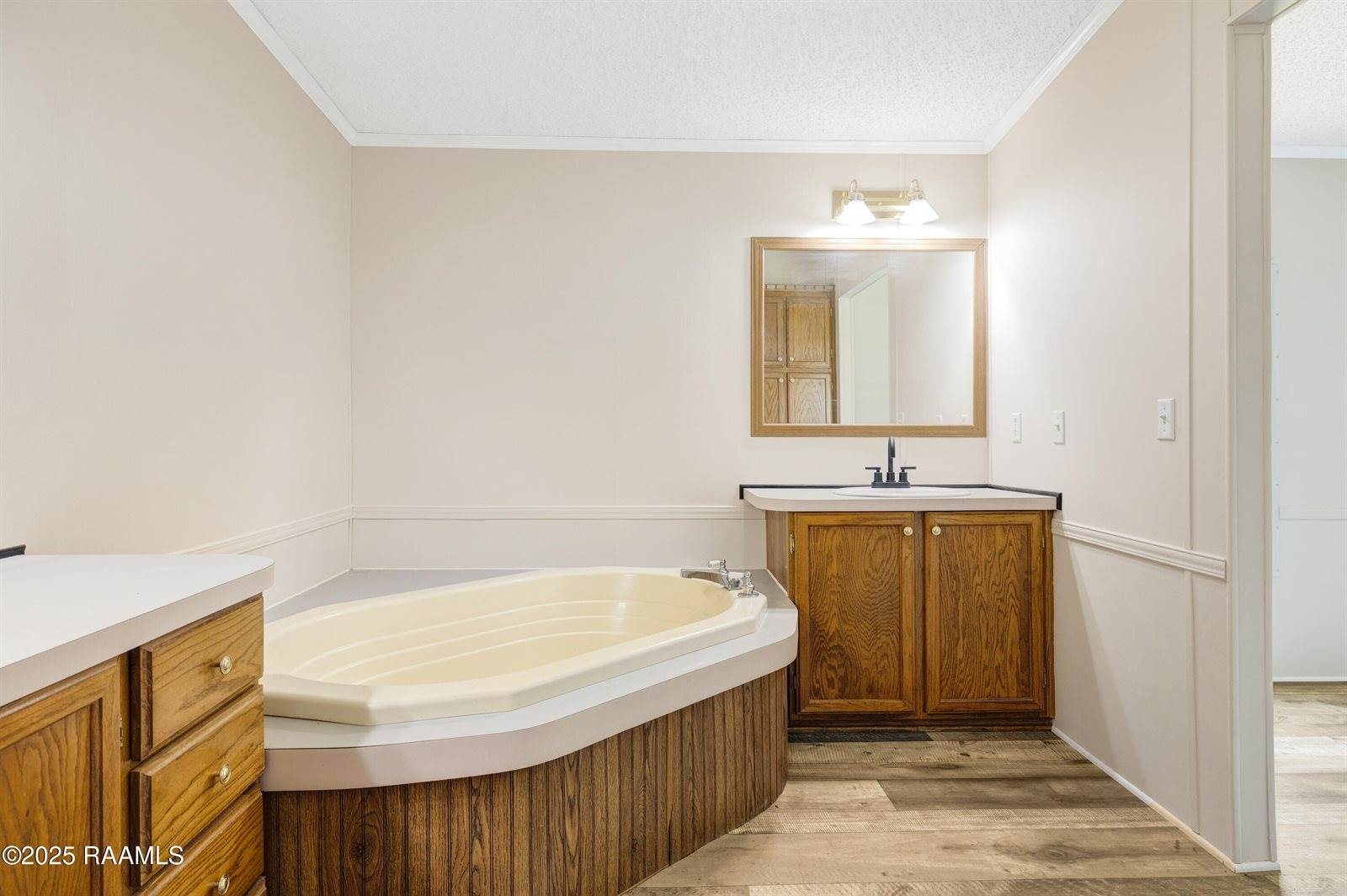 111 Hulin Road, Broussard, LA 70518