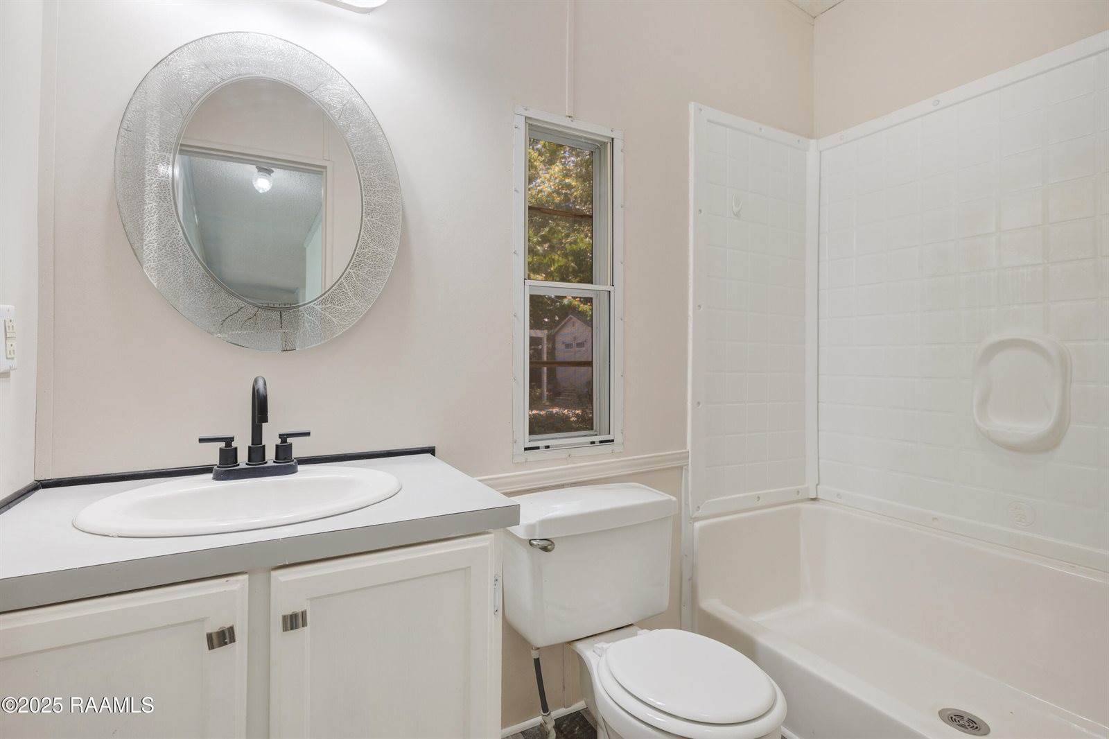 111 Hulin Road, Broussard, LA 70518