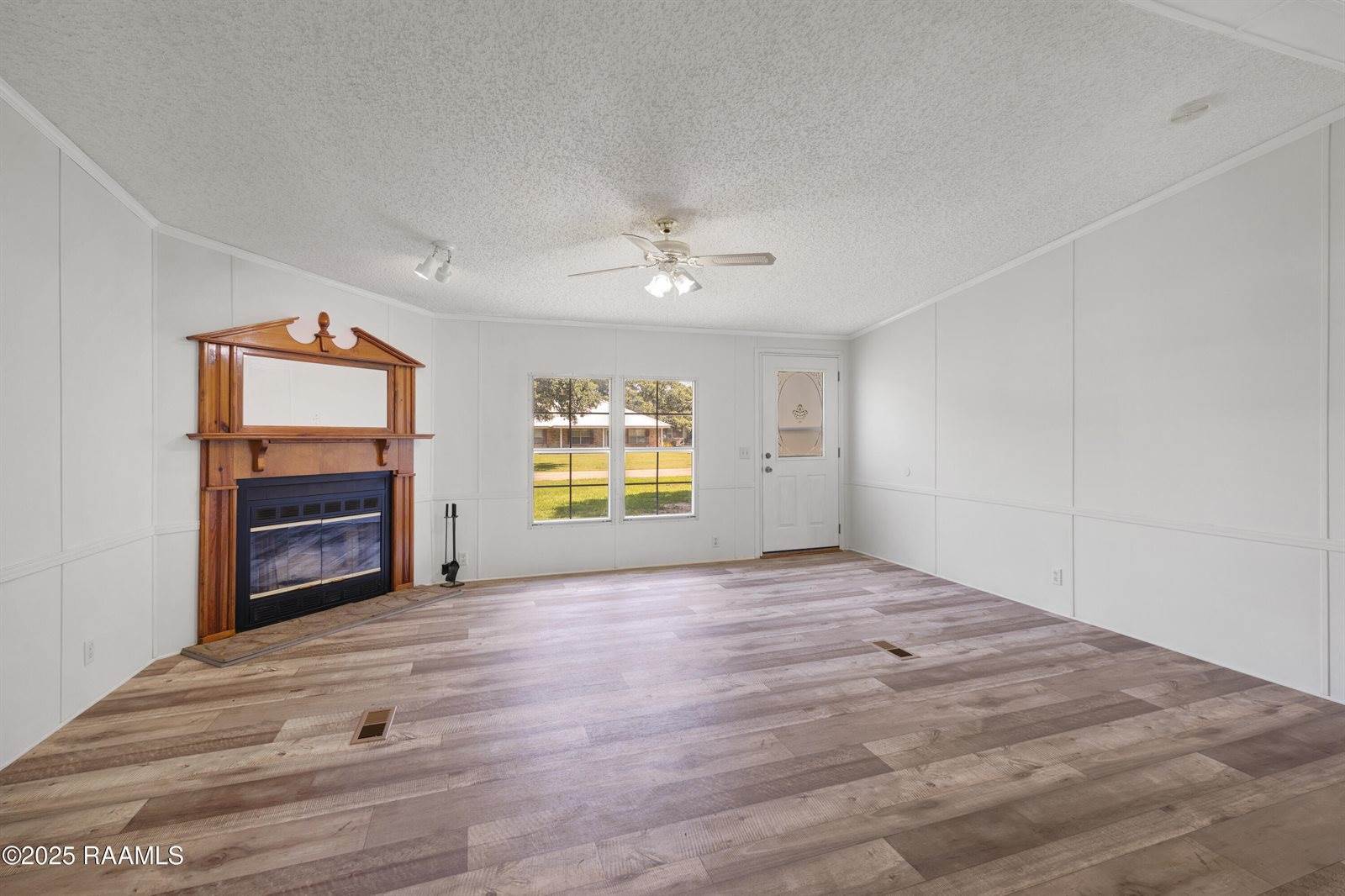 111 Hulin Road, Broussard, LA 70518