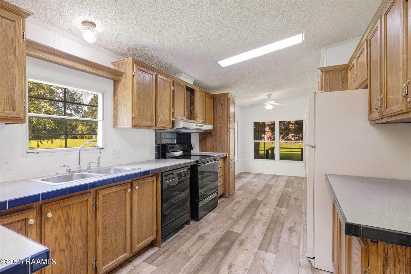 111 Hulin Road, Broussard, LA 70518