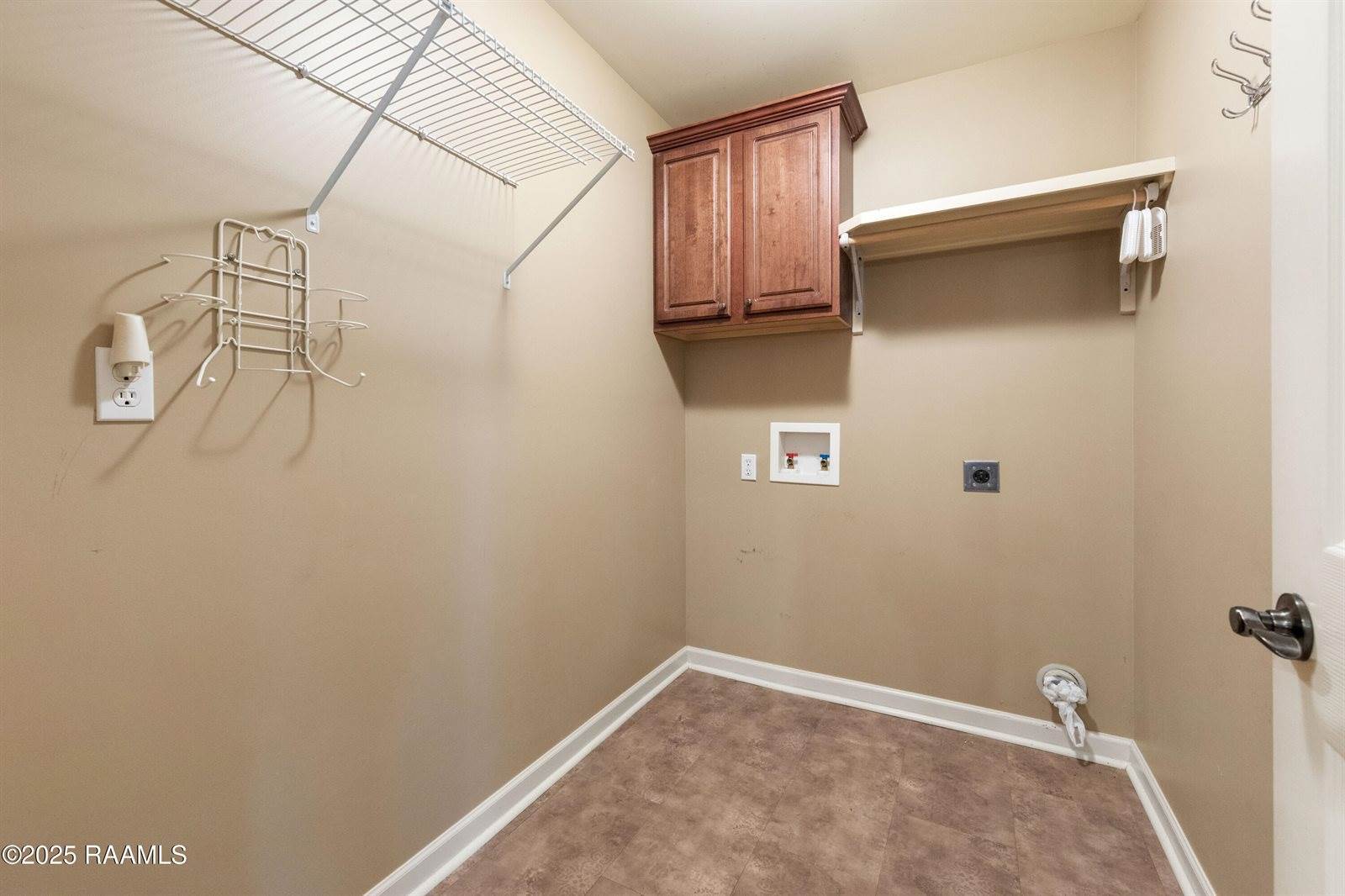 100 Soaring Cove, Carencro, LA 70520