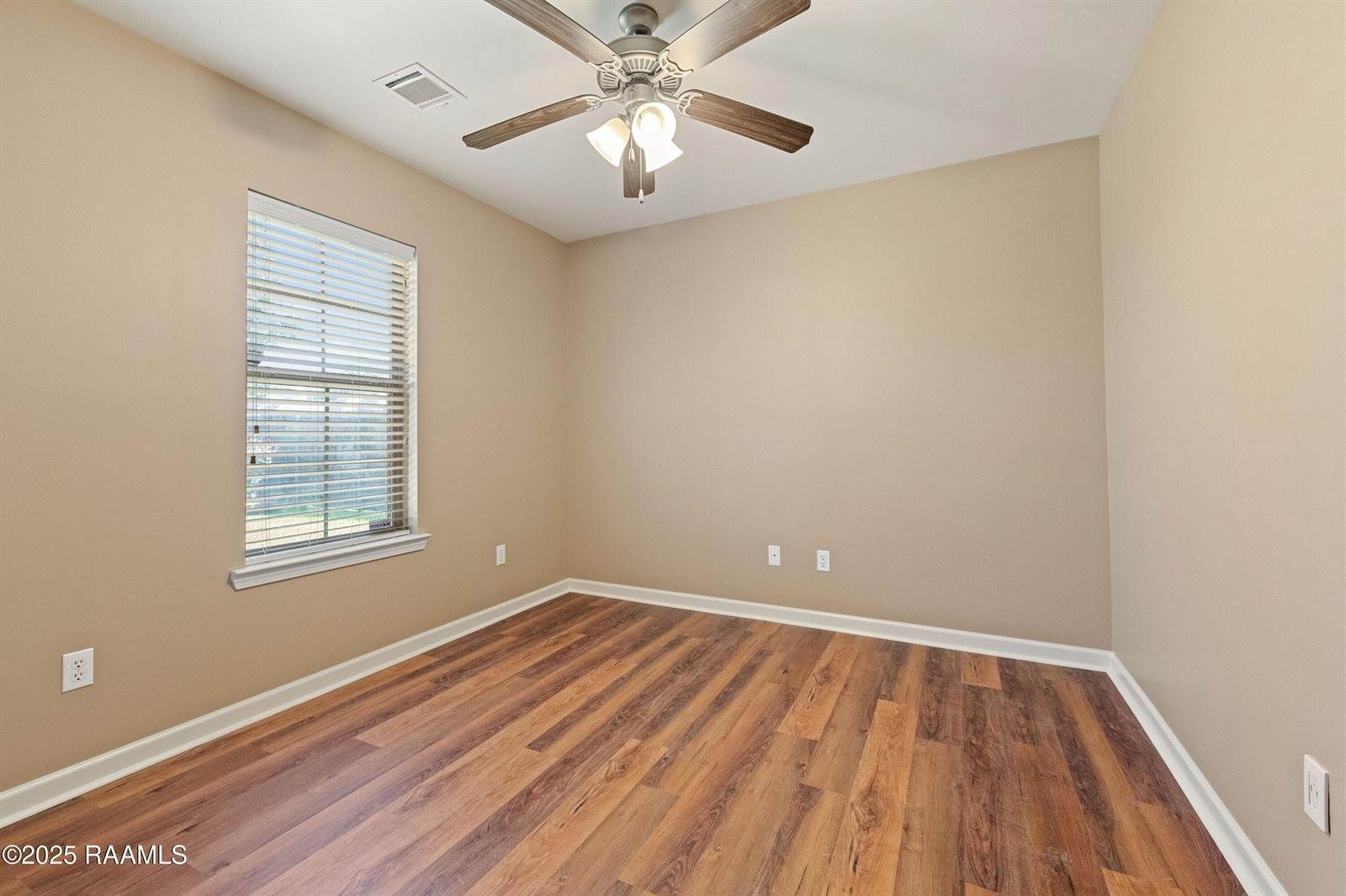 100 Soaring Cove, Carencro, LA 70520