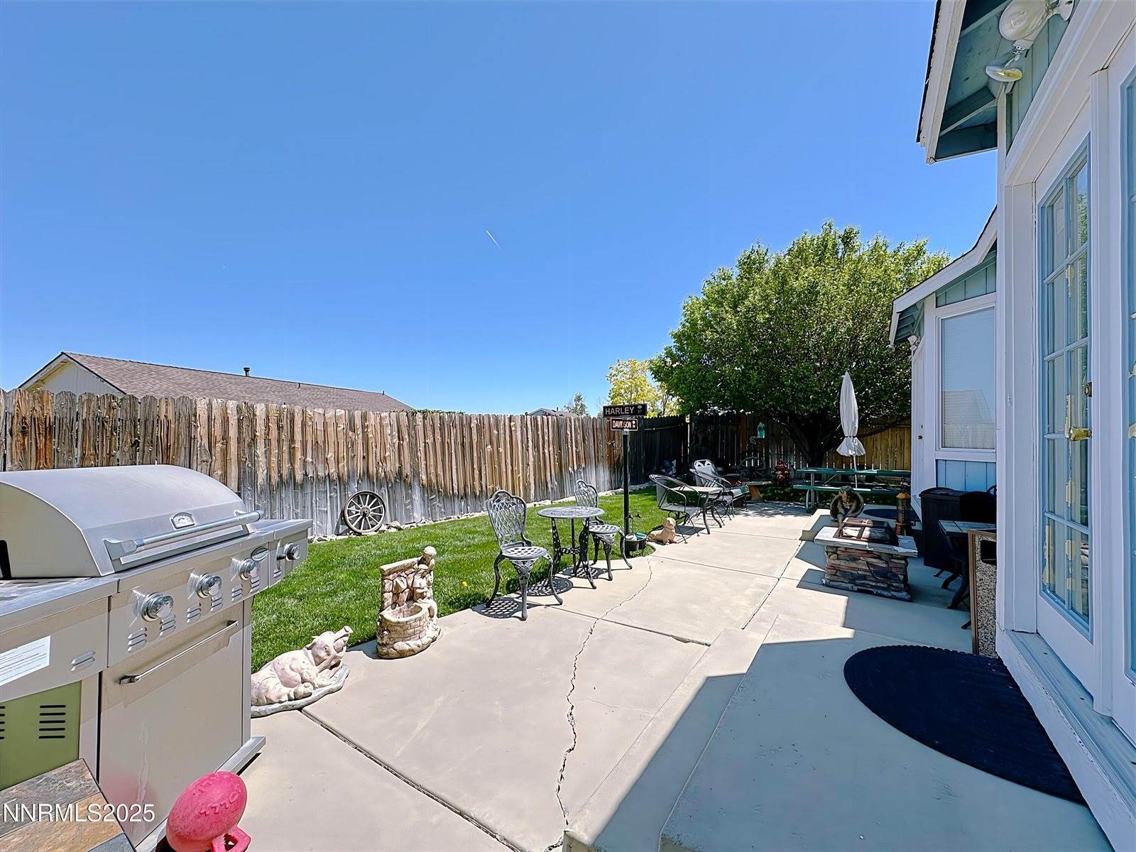 8490 Coral Reef Drive, Reno, NV 89506