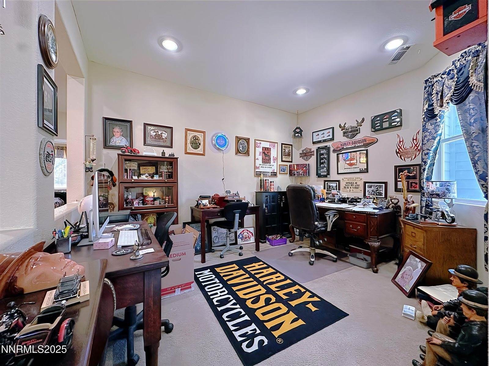 8490 Coral Reef Drive, Reno, NV 89506