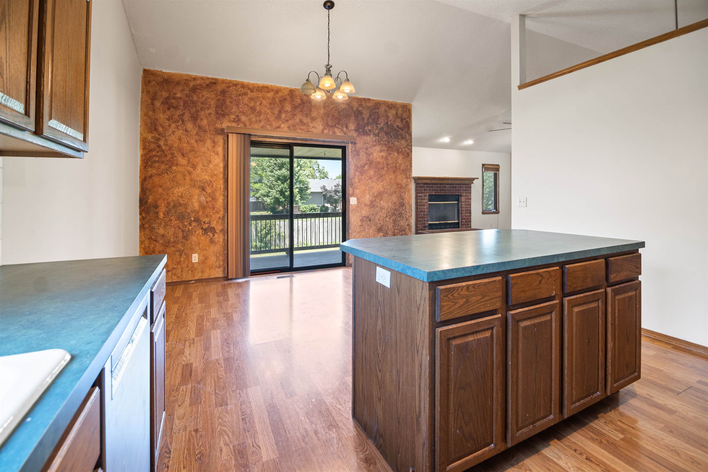 11818 West Dora St, Wichita, KS 67209