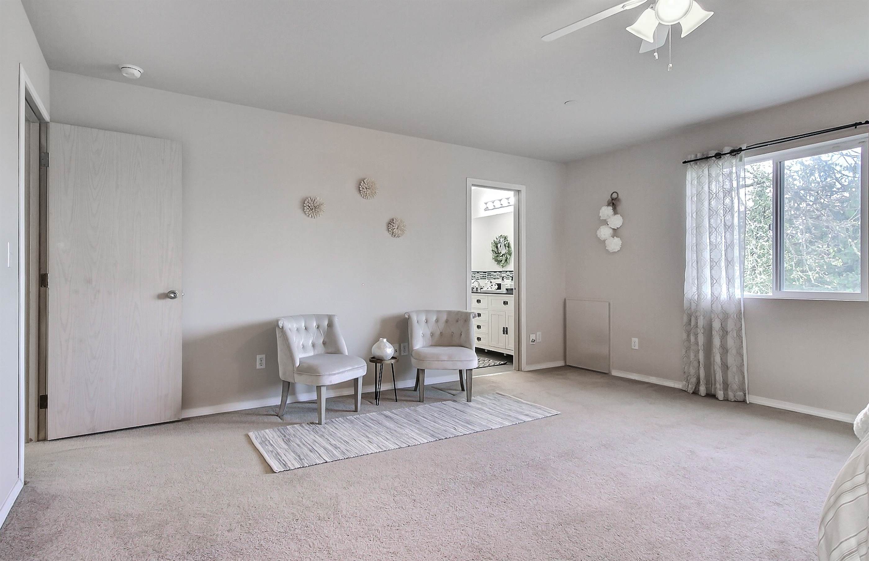 3163 Walker Rd, DuPont, WA 98327