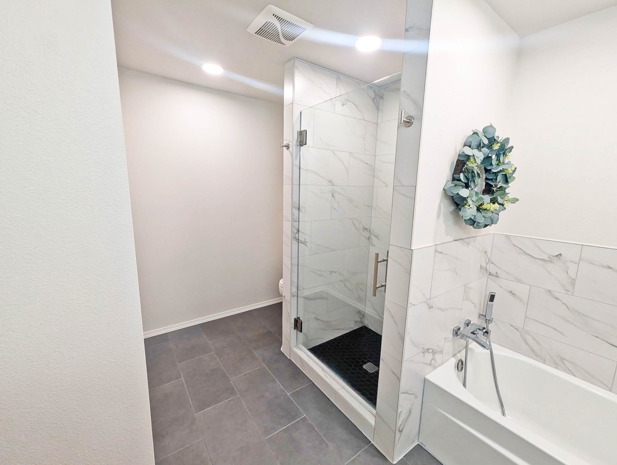 3163 Walker Rd, DuPont, WA 98327