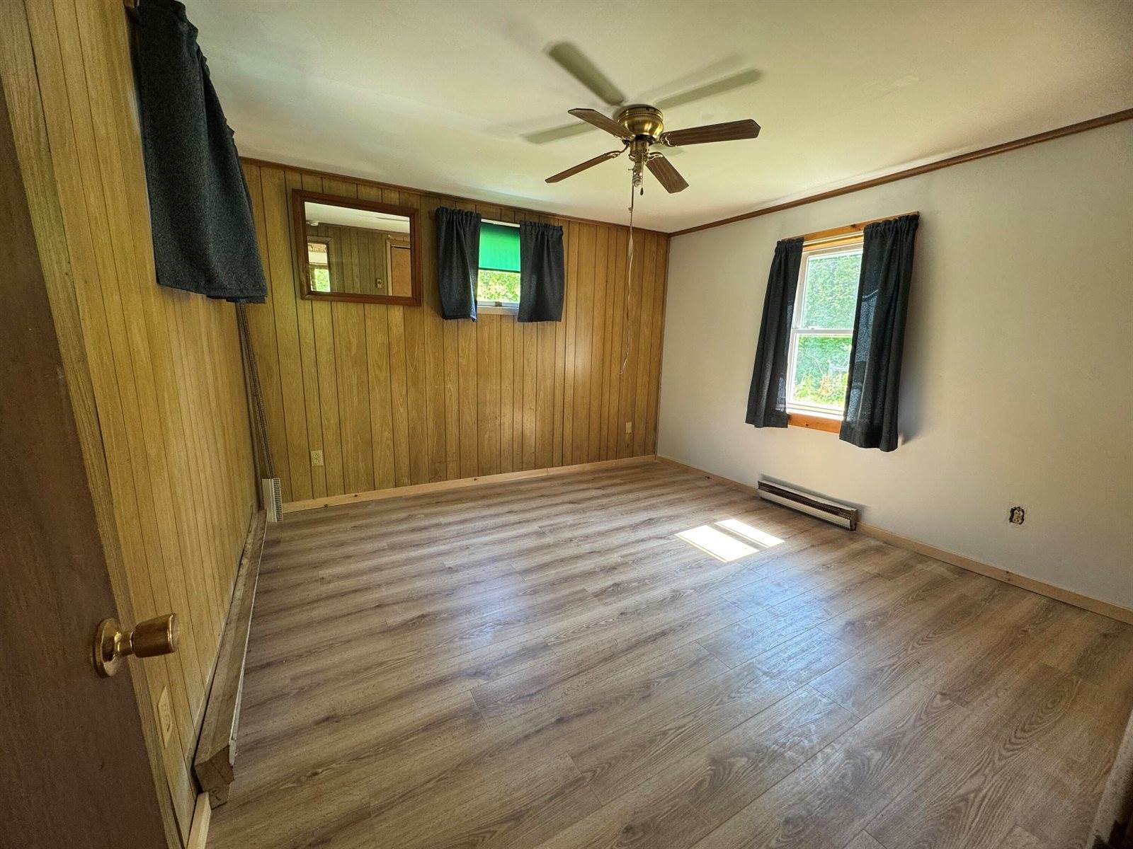 18 Gales Road, Abbot, ME 04406