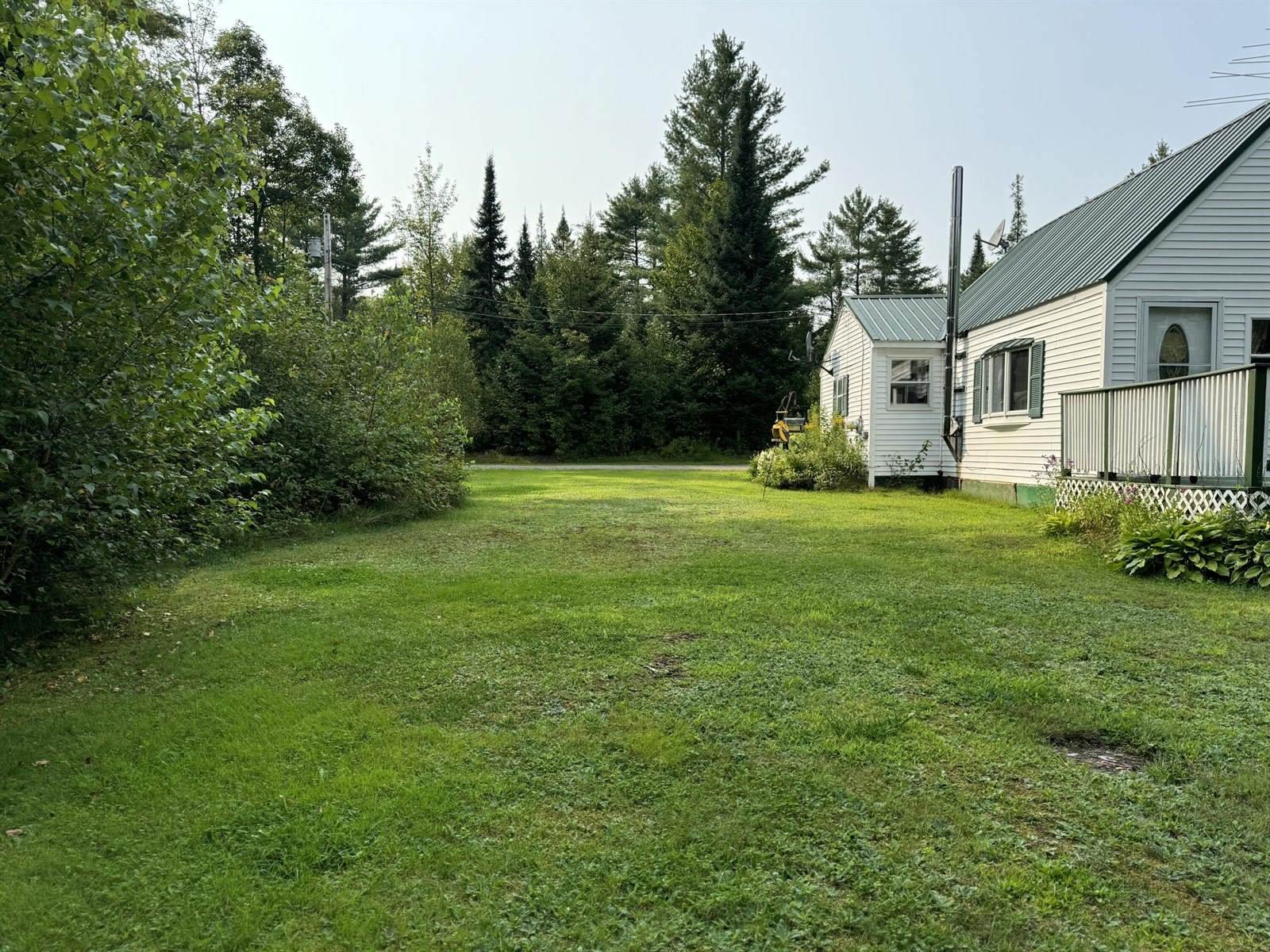 18 Gales Road, Abbot, ME 04406