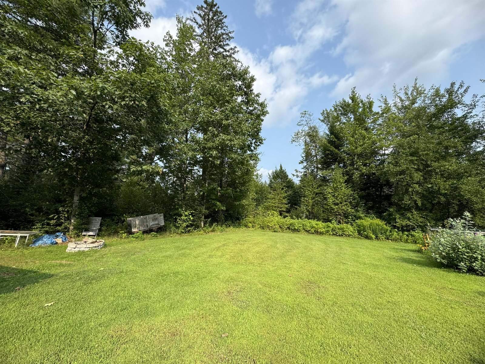 18 Gales Road, Abbot, ME 04406