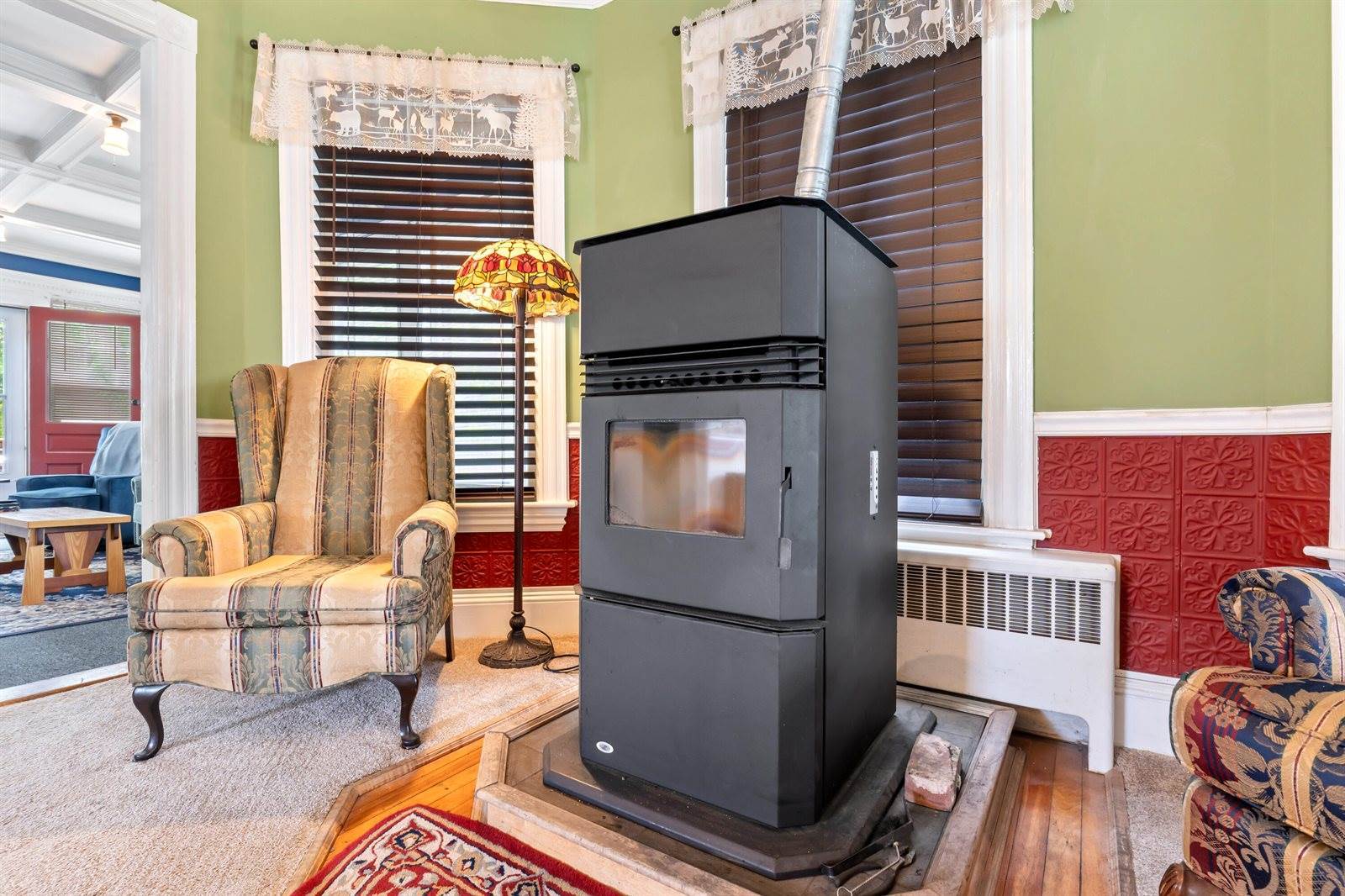 10 Hollingsworth Street, Winslow, ME 04901