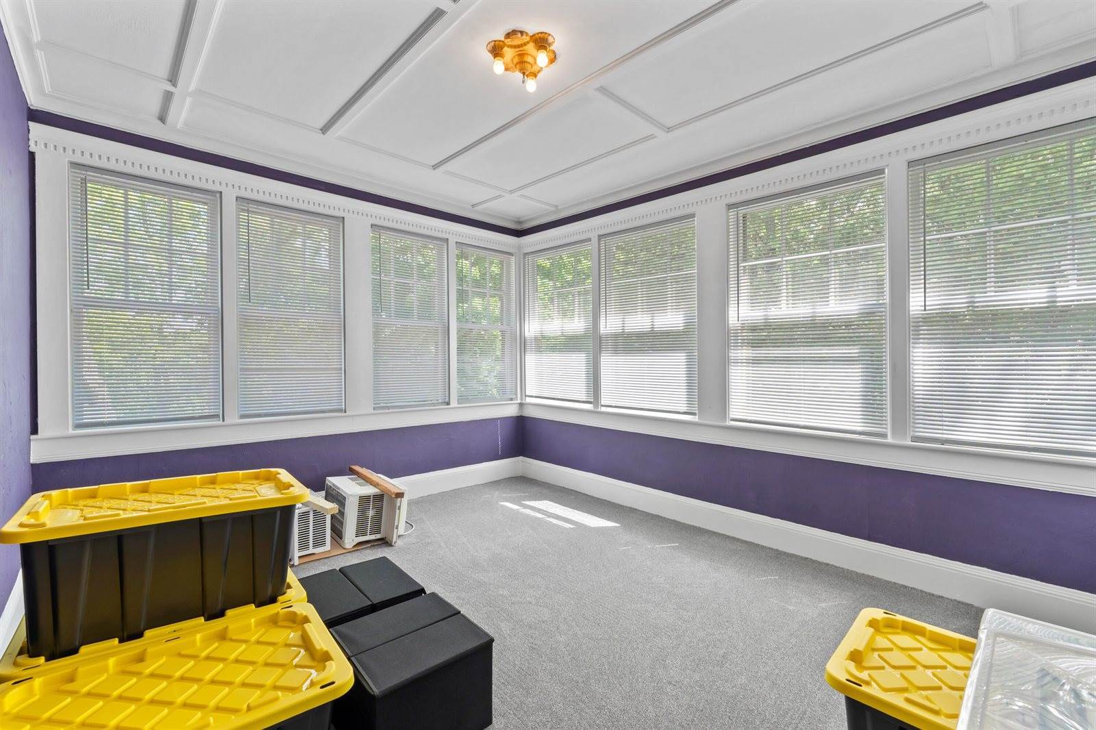 10 Hollingsworth Street, Winslow, ME 04901