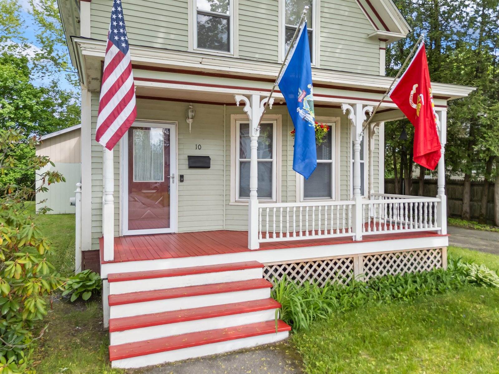 10 Hollingsworth Street, Winslow, ME 04901