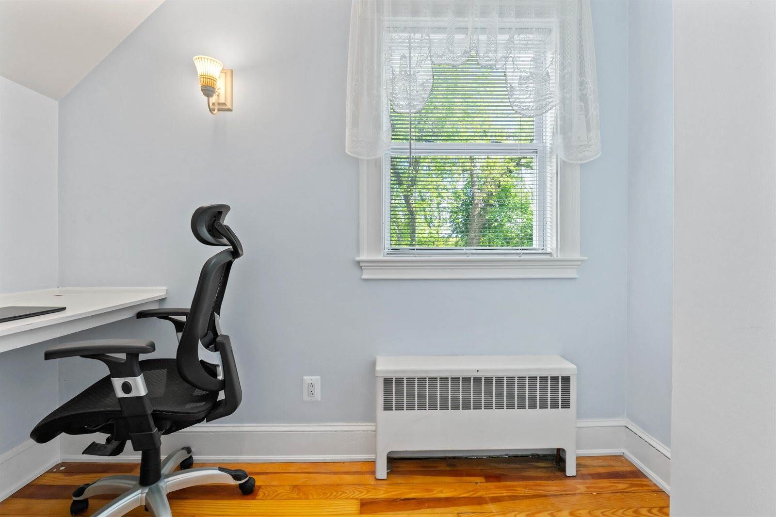 10 Hollingsworth Street, Winslow, ME 04901