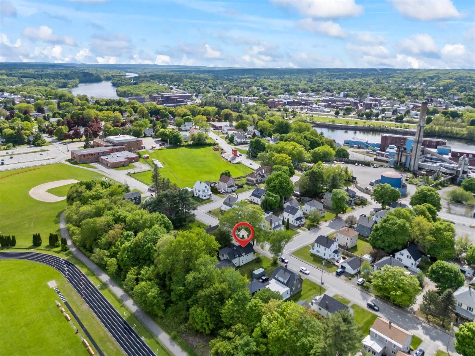 10 Hollingsworth Street, Winslow, ME 04901