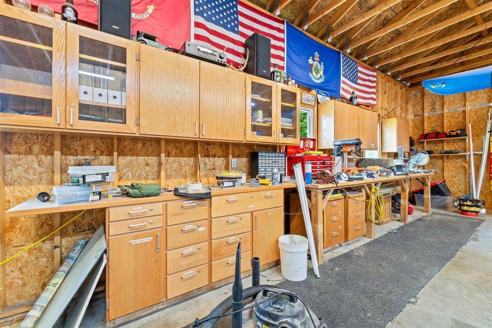 10 Hollingsworth Street, Winslow, ME 04901