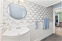 10 Hollingsworth Street, Winslow, ME 04901