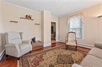 10 Hollingsworth Street, Winslow, ME 04901