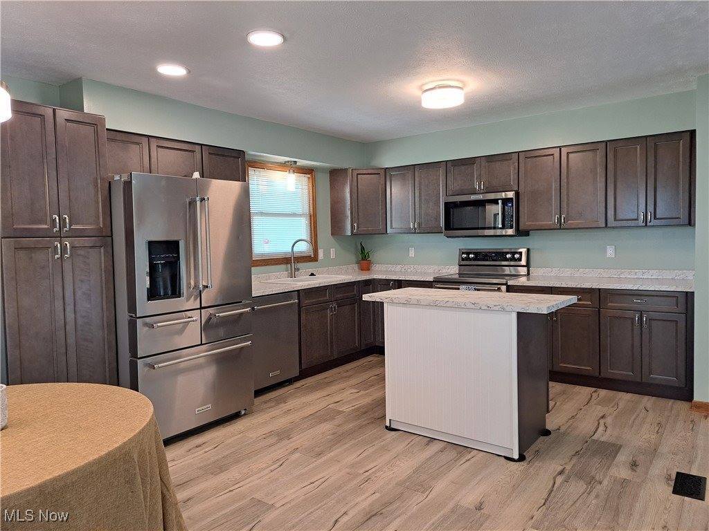 205 Lincoln Lane, New Concord, OH 43762