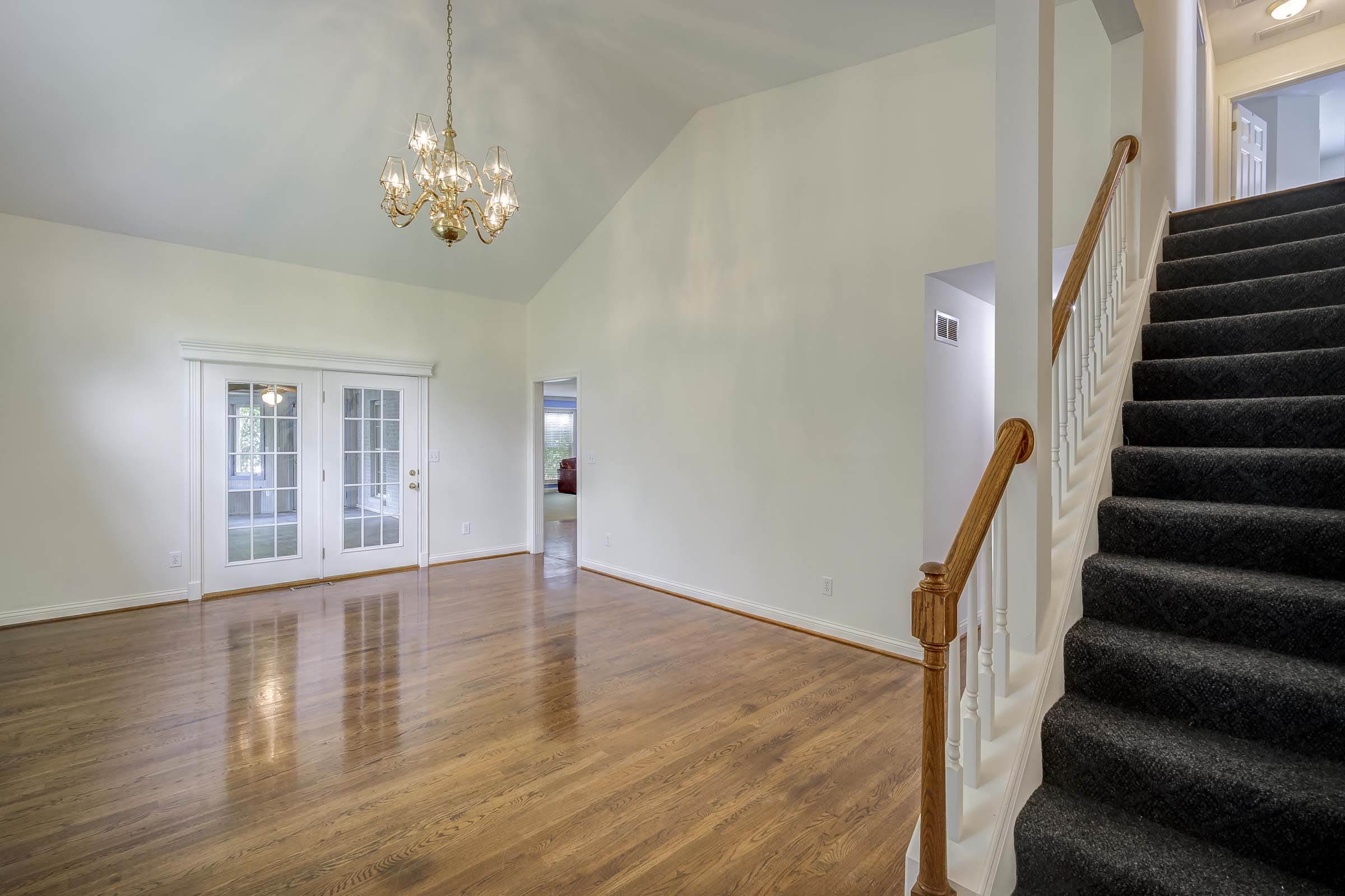 3373 Malone Drive, Lexington, KY 40513