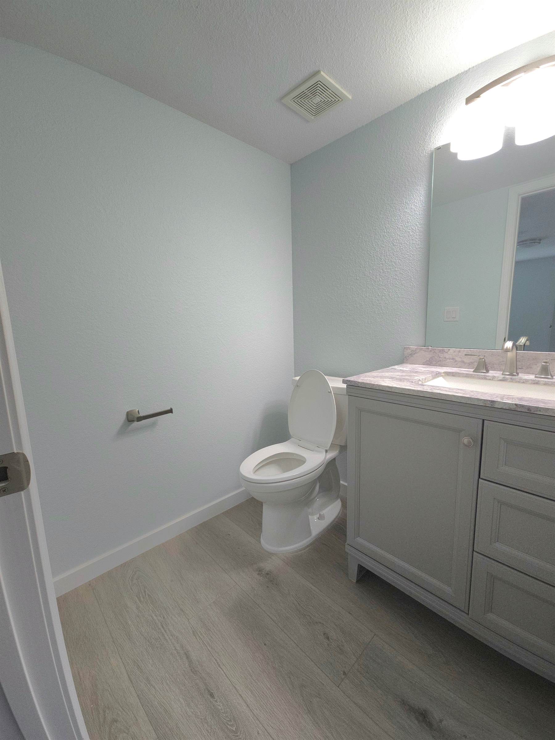 16868 Hurricane Ln, St Robert, MO 65584