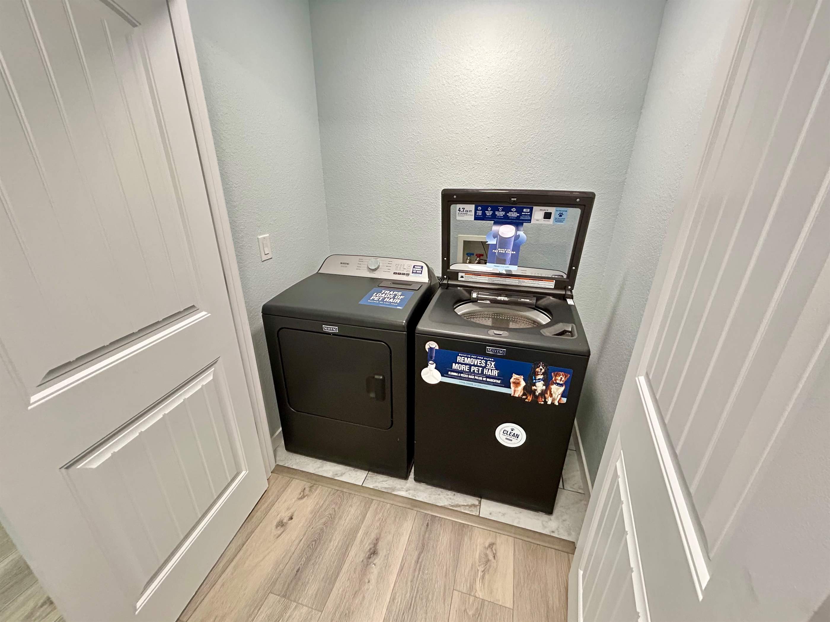 16868 Hurricane Ln, St Robert, MO 65584