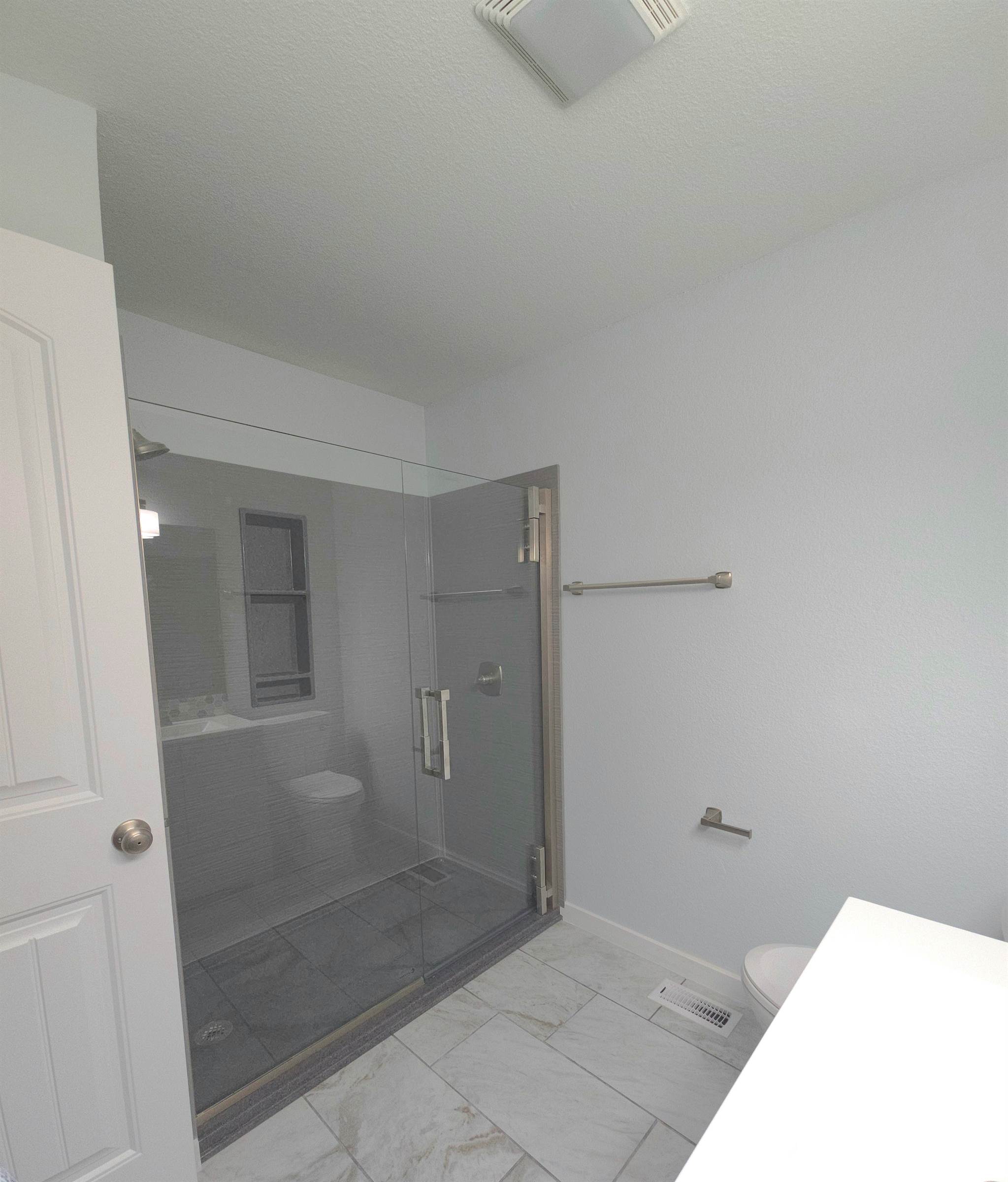 16868 Hurricane Ln, St Robert, MO 65584