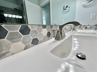 16868 Hurricane Ln, St Robert, MO 65584