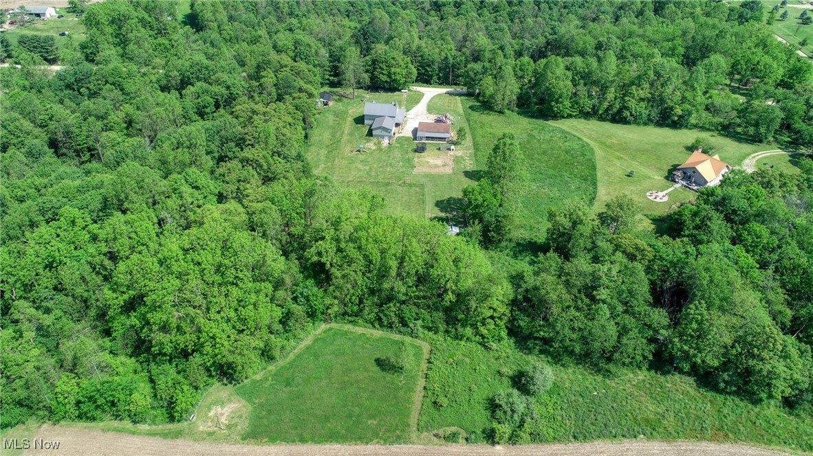 8498 Euga Road, Newcomerstown, OH 43832