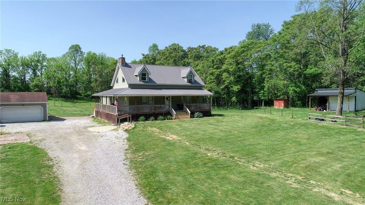 8498 Euga Road, Newcomerstown, OH 43832
