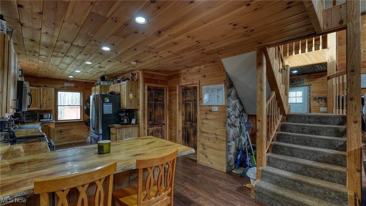 8498 Euga Road, Newcomerstown, OH 43832