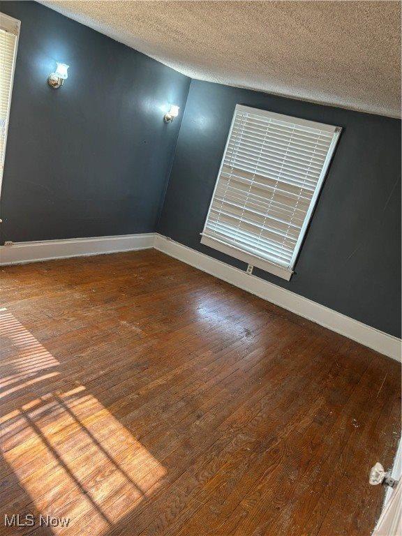 1244 Gomber Avenue, Cambridge, OH 43725