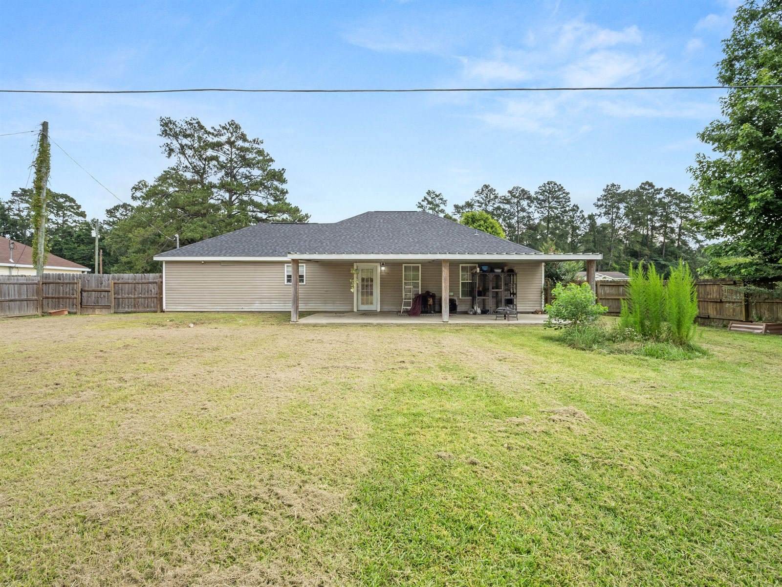 142 Calvary Missionary Church Rd, DeRidder, LA 70634